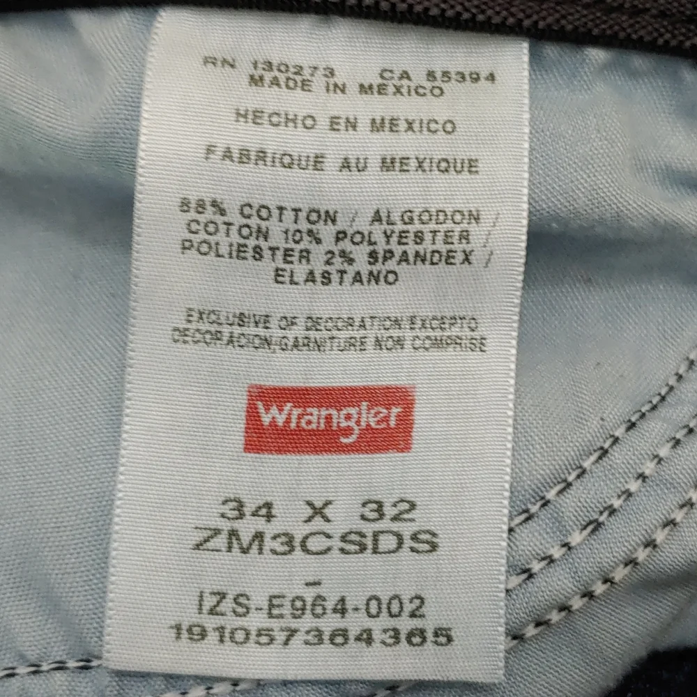 Wrangler Authentics Men's 34W Straight Legged Jeans
